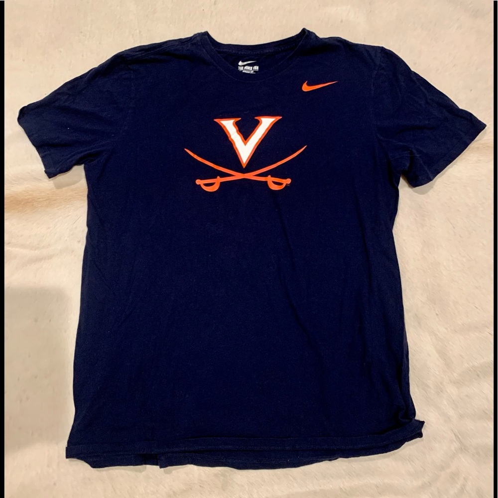 UVA Nike cotton t shirt, L, like new